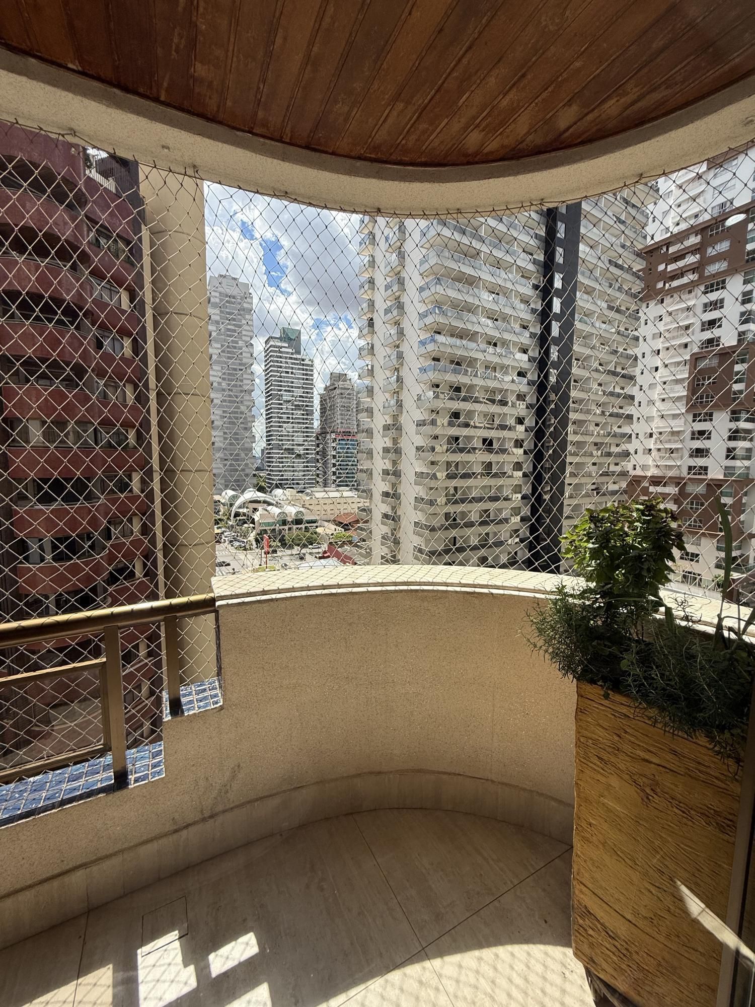 Apartamento à venda no Selena Palace - Entregue em 1998, Setor Bueno, Goiânia | Mais Novos Imóveis, foto 3