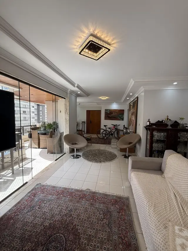 Apartamento à venda no Selena Palace - Entregue em 1998, Setor Bueno, Goiânia | Mais Novos Imóveis